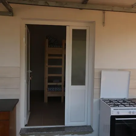 Robinson Olive Tree Huts Čara